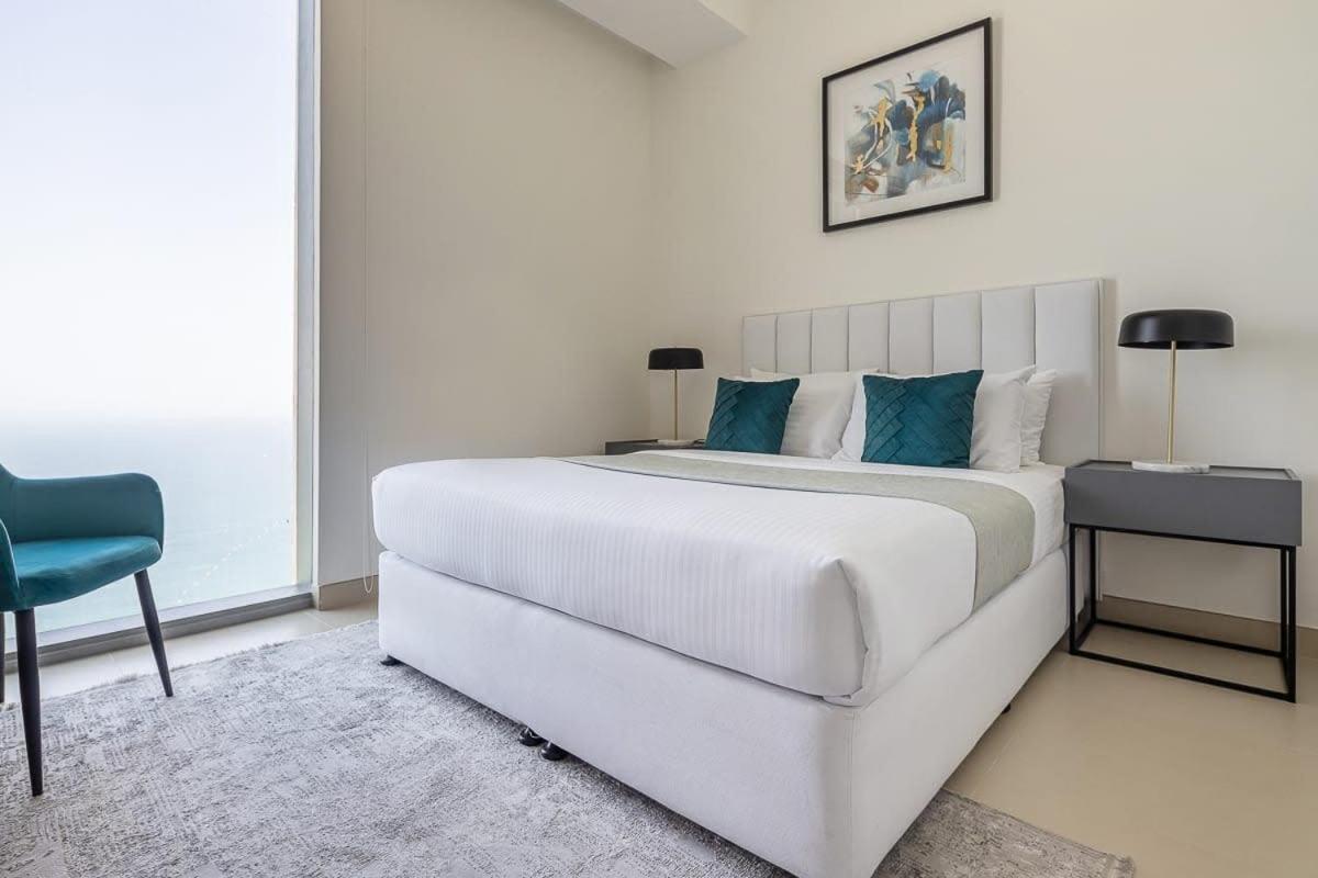 Frank Porter - 5242 Emaar Tower Dubaï Extérieur photo