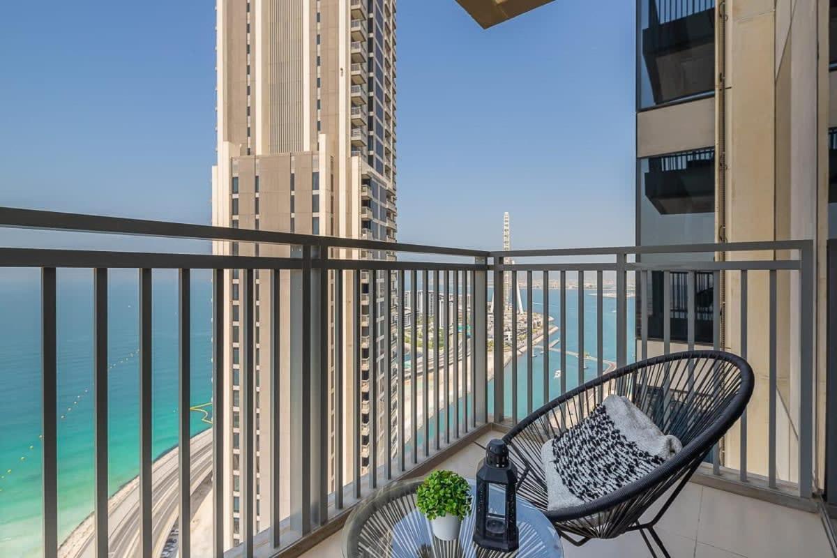 Frank Porter - 5242 Emaar Tower Dubaï Extérieur photo